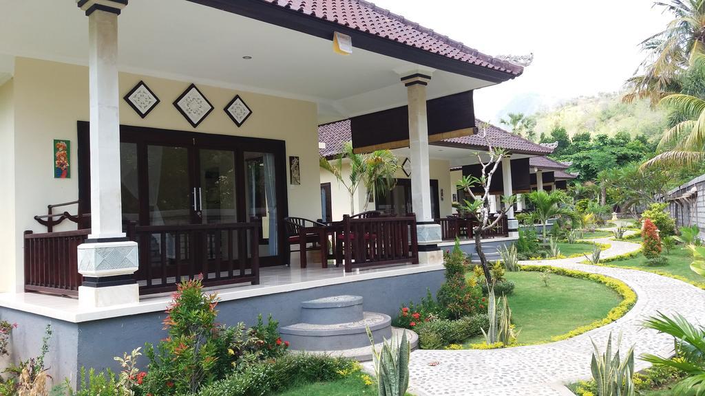 गेस्ट हाउस Bintang Beach 3*