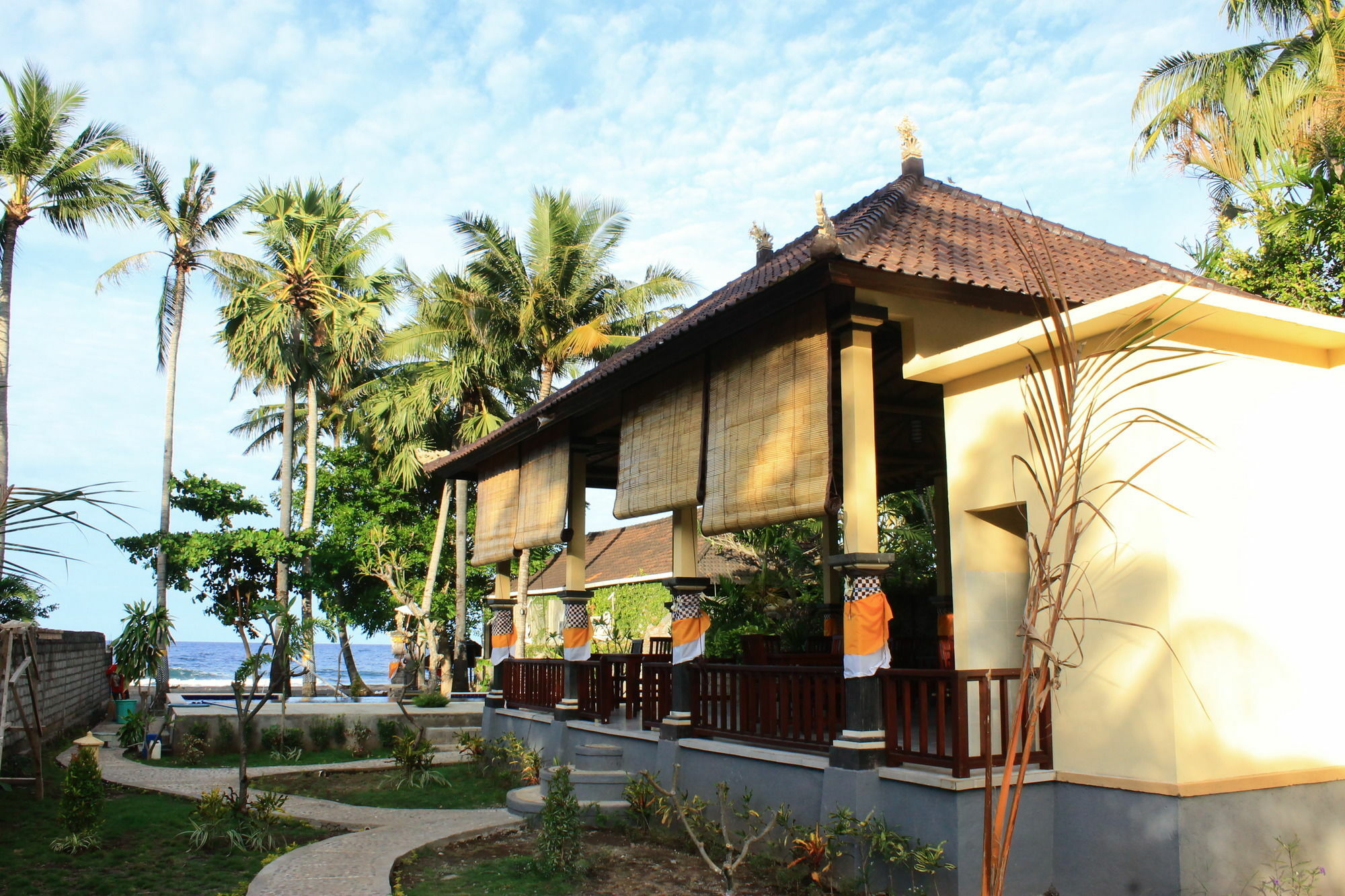 Bintang Beach गेस्ट हाउस 3*